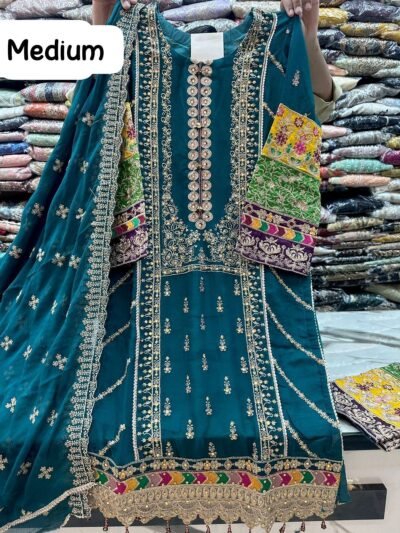 New Arrival! Mausummery Winter Linen 2025 🌺 | Elegant 2-Piece & 3-Piece Suits | Pre-Booking Available